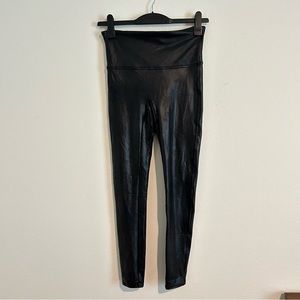 Spanx Black Faux Leather Leggings Large 2437
